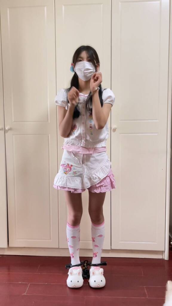 【布莱恩原创】女儿服妹子的脚镣vlog-戴镣外出遛狗-视频-5元站