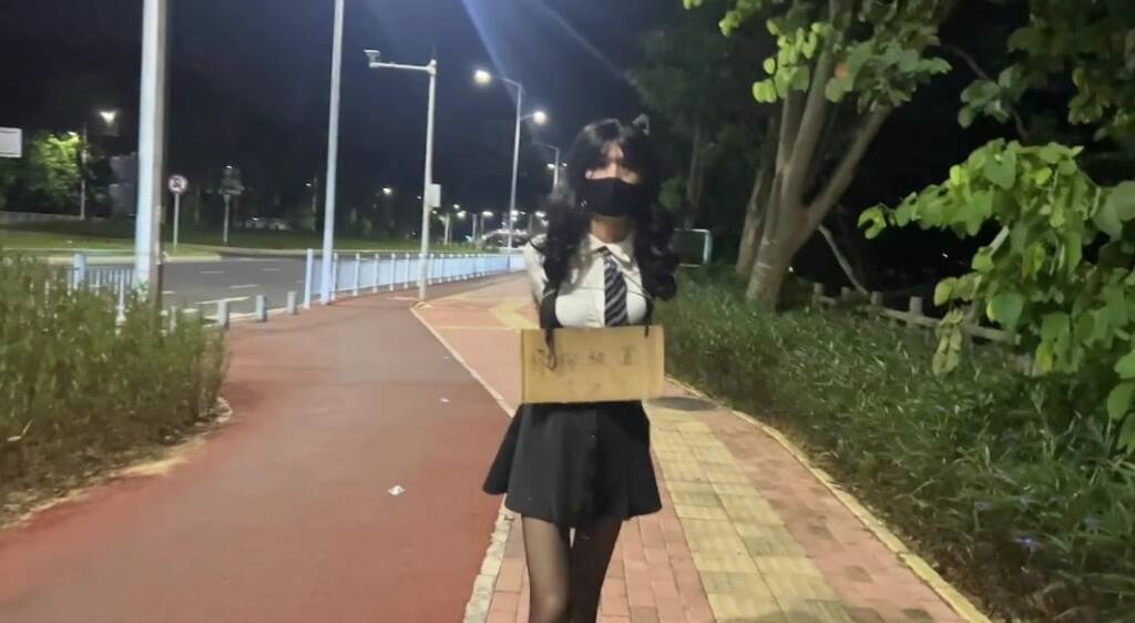 【桃花岛】新作cd男娘花花户外i捆绑外出-视频-5元站