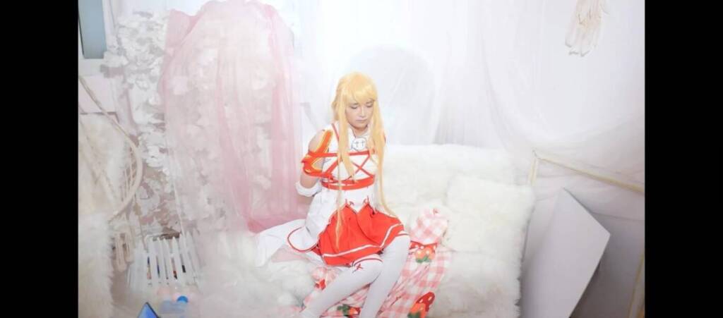 【托米】亚丝娜（伪娘）后手缚捆绑过程—上-视频-5元站