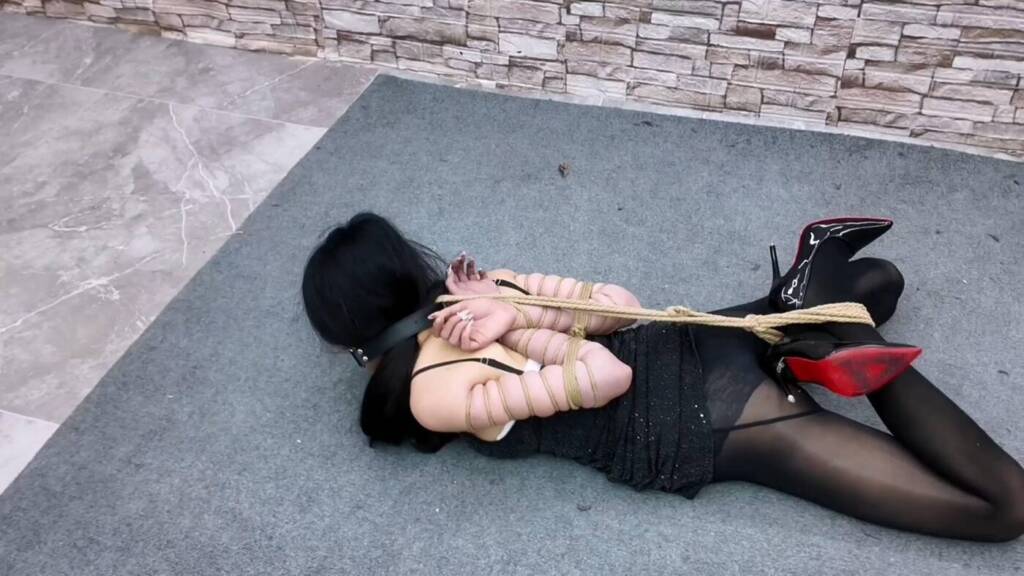 图片[2]-【牧遥工作室】小混混绑架少女,不给钱就掐死你-视频-5元站