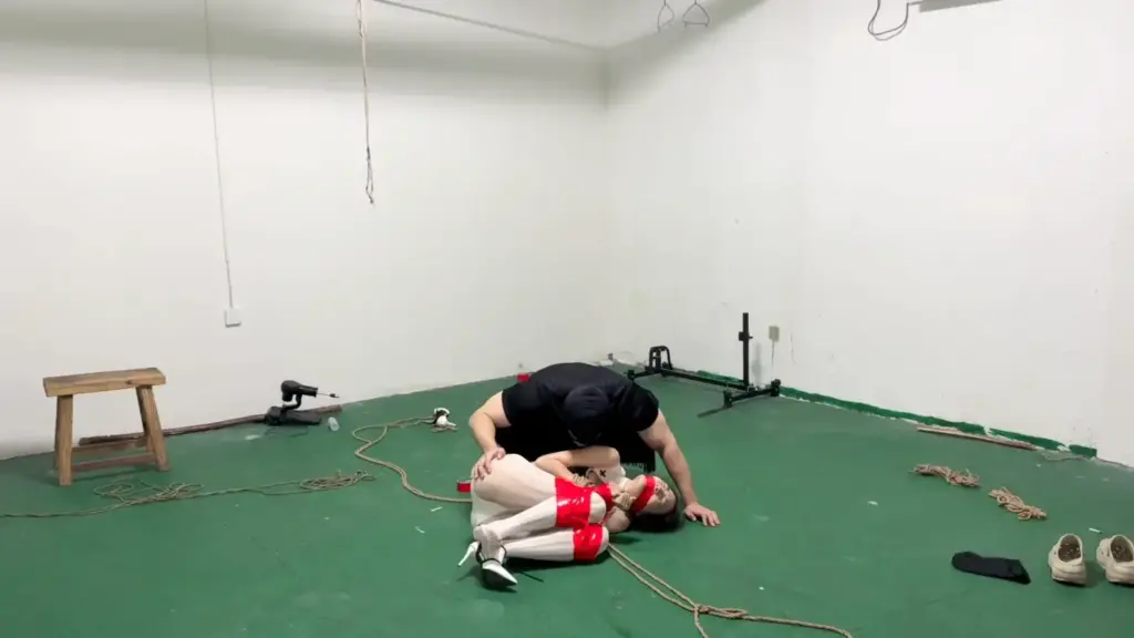 【媚娘工作室】罪恶男m反制猥亵女s/恋足/舔舐-视频-5元站