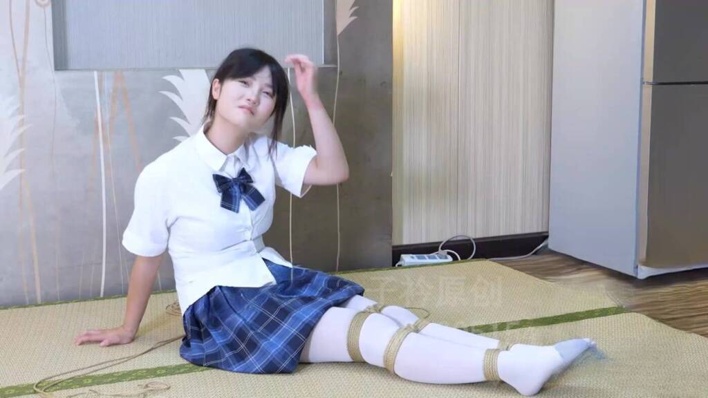 【子衿原创】新模试镜 白袜 jk-视频-5元站