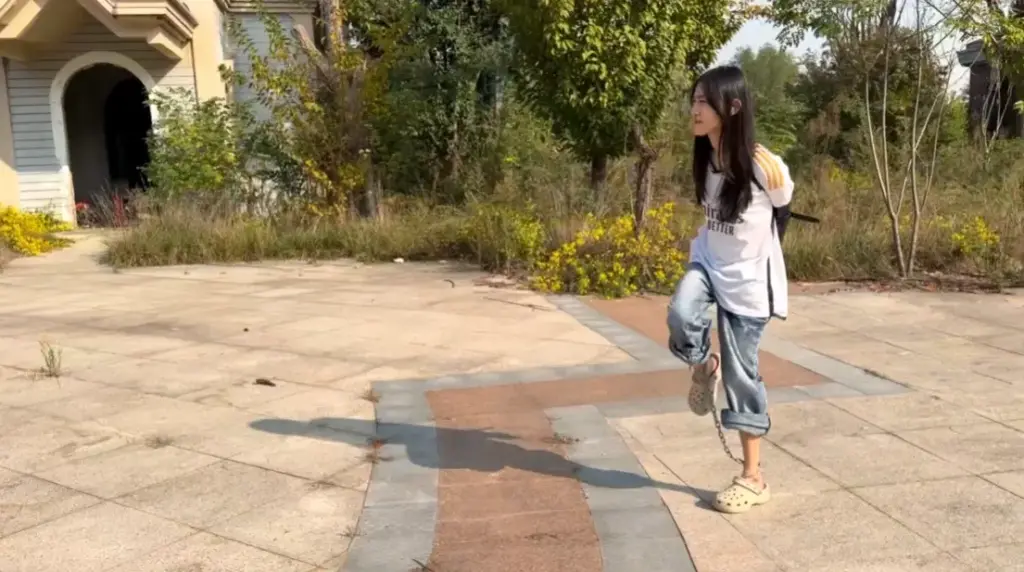 图片[2]-【东隅映像室】小美女的户外活动-视频-5元站