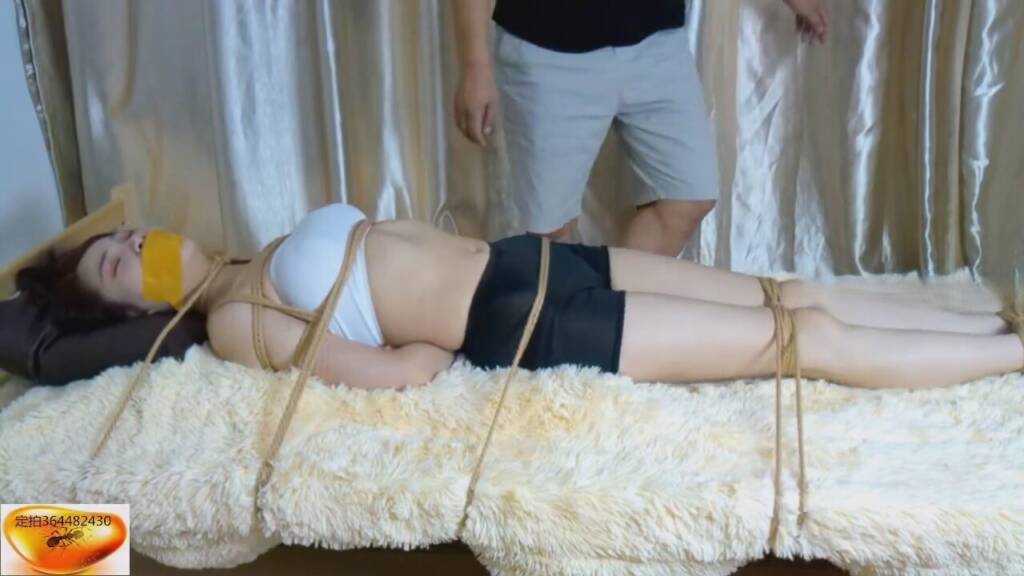 【绳舞飞扬】楠楠的驷马口球考验……楠楠打靶紧缚、驷马口水狂流、胸部捏奶保健、全程语言羞辱调教-视频-5元站